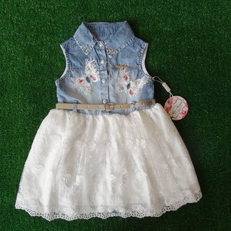 Рокля с дънкова горна част и дантела